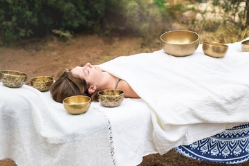 Massage sonore aux bols tibétains à Bordeaux Massage sonore aux bols tibétains à Bordeaux